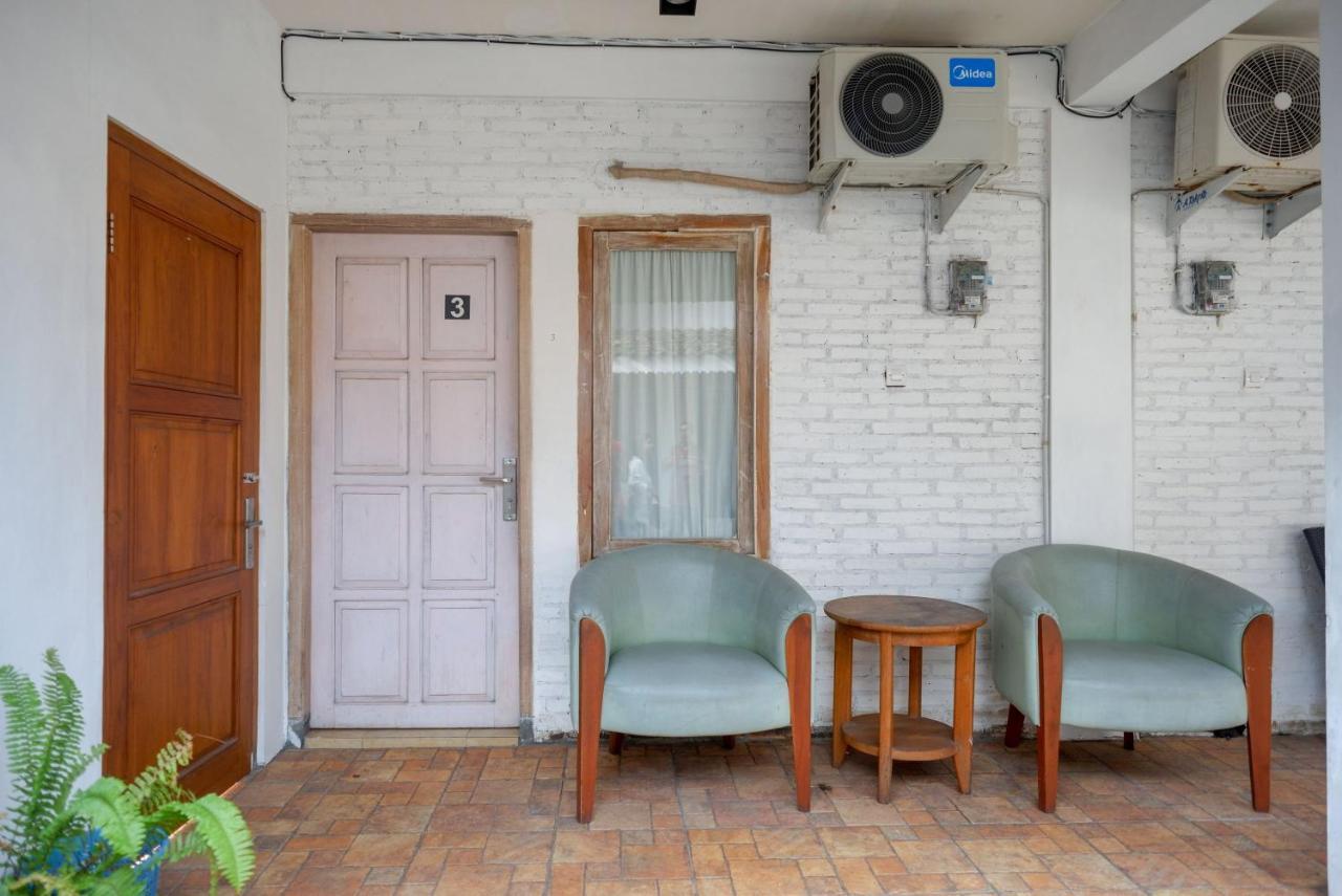 מלון יוגיאקרטה Reddoorz Syariah Near Plengkung Gading 2 מראה חיצוני תמונה